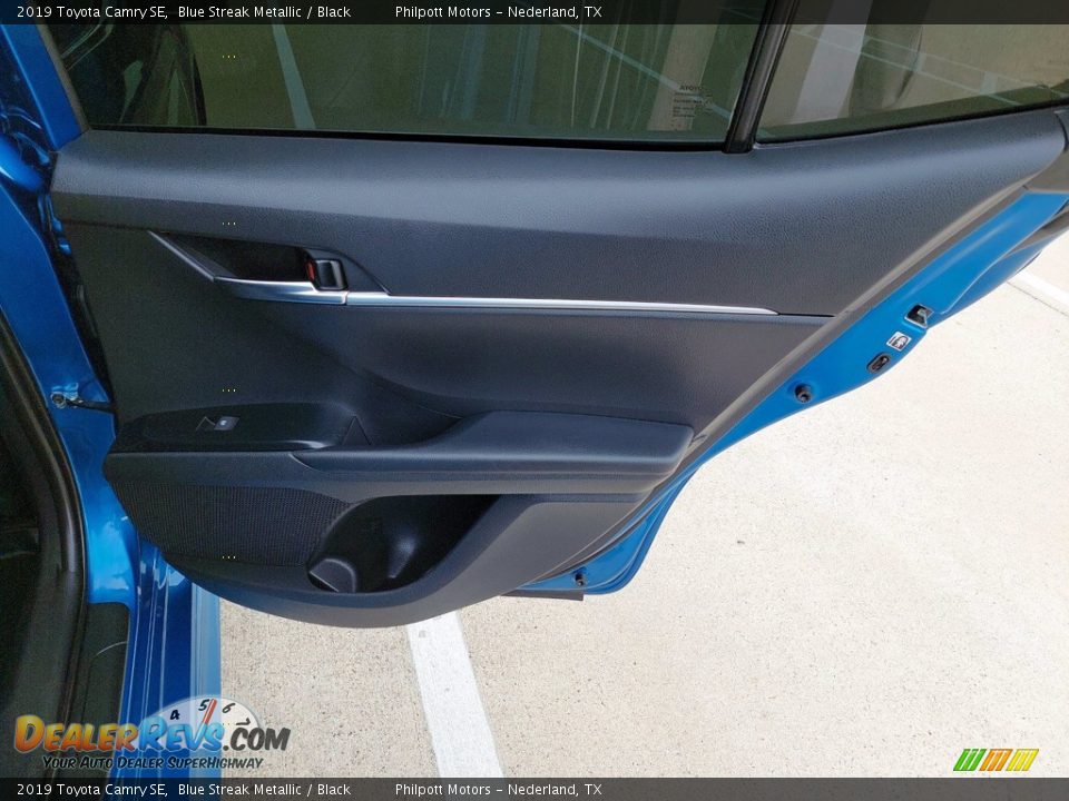 2019 Toyota Camry SE Blue Streak Metallic / Black Photo #23