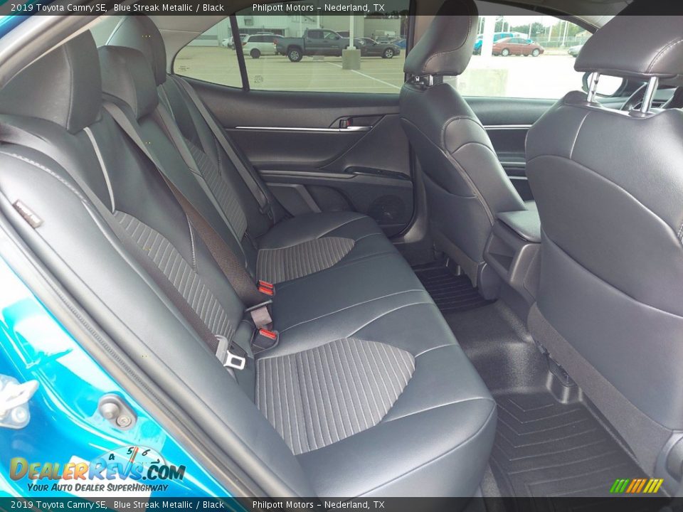 2019 Toyota Camry SE Blue Streak Metallic / Black Photo #24