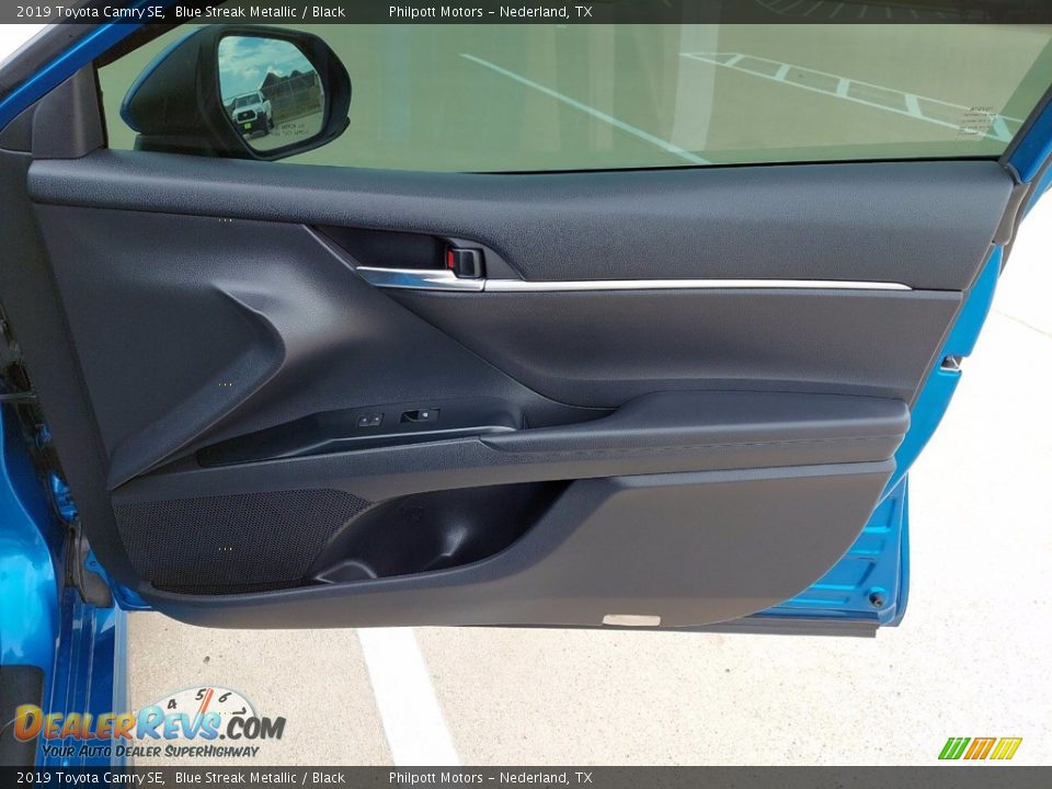 2019 Toyota Camry SE Blue Streak Metallic / Black Photo #25