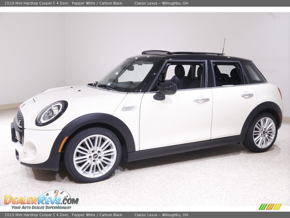 2019 Mini Hardtop Cooper S 4 Door Pepper White / Carbon Black Photo #3