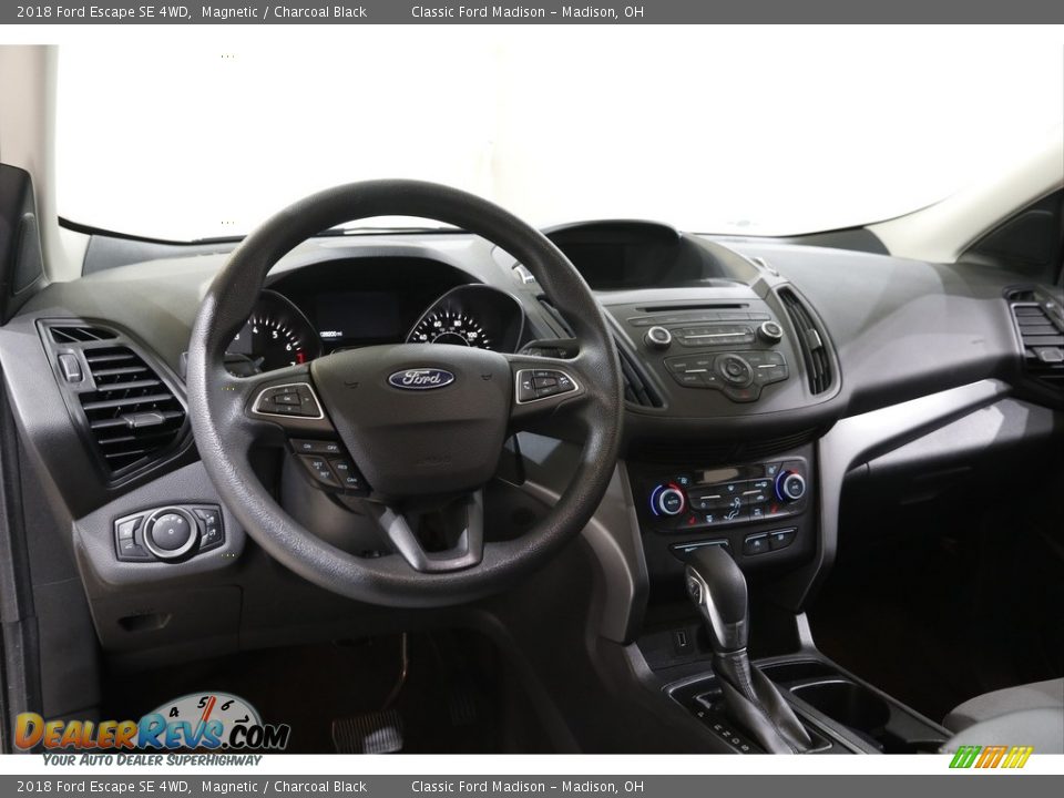 2018 Ford Escape SE 4WD Magnetic / Charcoal Black Photo #6