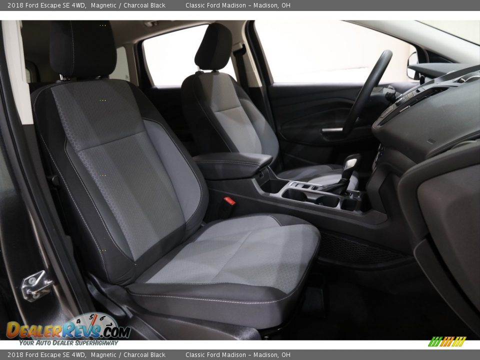 2018 Ford Escape SE 4WD Magnetic / Charcoal Black Photo #14