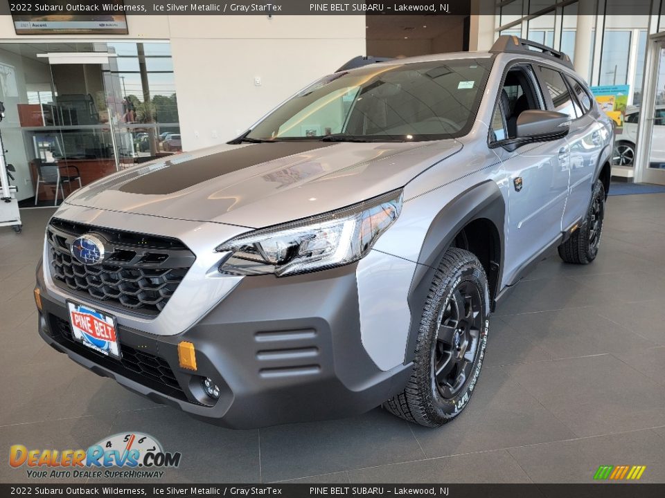 2022 Subaru Outback Wilderness Ice Silver Metallic / Gray StarTex Photo #1