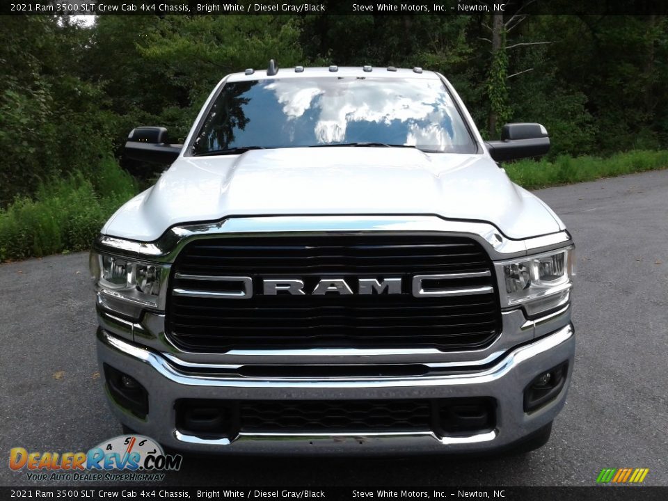 2021 Ram 3500 SLT Crew Cab 4x4 Chassis Bright White / Diesel Gray/Black Photo #3