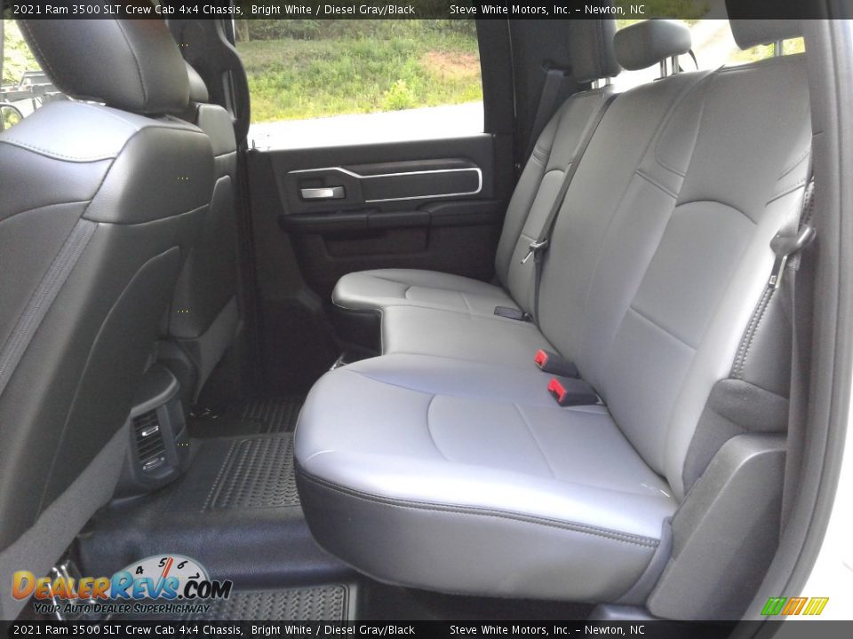 2021 Ram 3500 SLT Crew Cab 4x4 Chassis Bright White / Diesel Gray/Black Photo #12