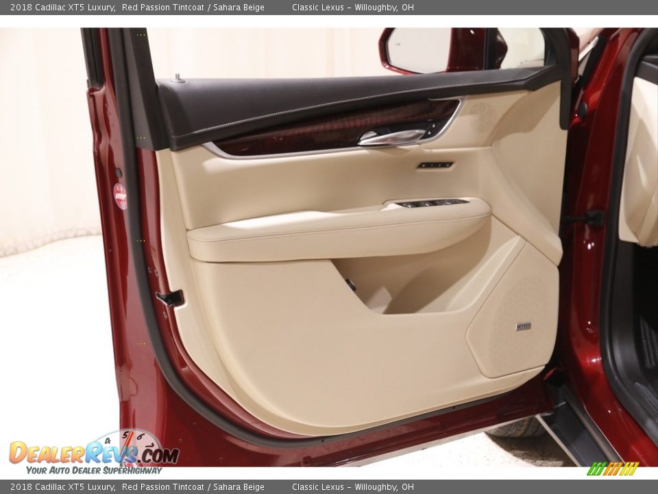 2018 Cadillac XT5 Luxury Red Passion Tintcoat / Sahara Beige Photo #4