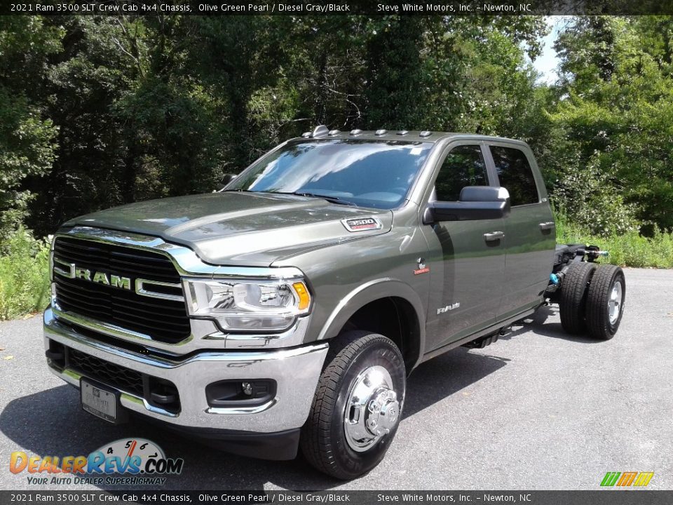 2021 Ram 3500 SLT Crew Cab 4x4 Chassis Olive Green Pearl / Diesel Gray/Black Photo #2