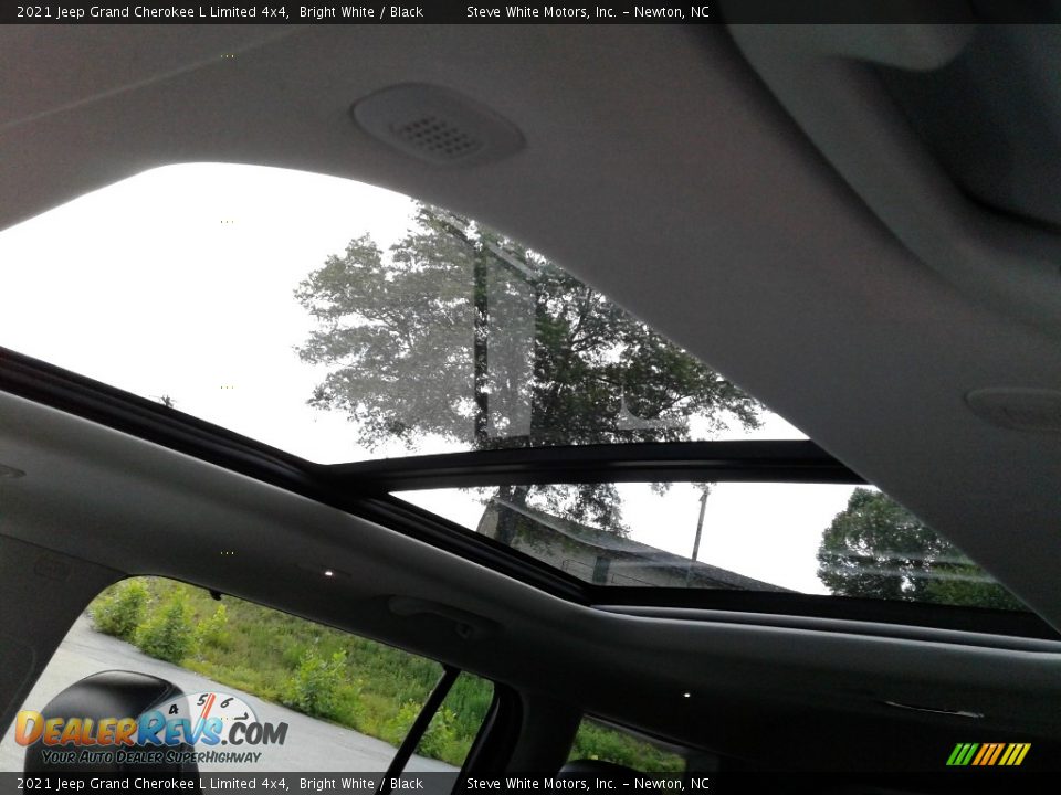 2021 Jeep Grand Cherokee L Limited 4x4 Bright White / Black Photo #34
