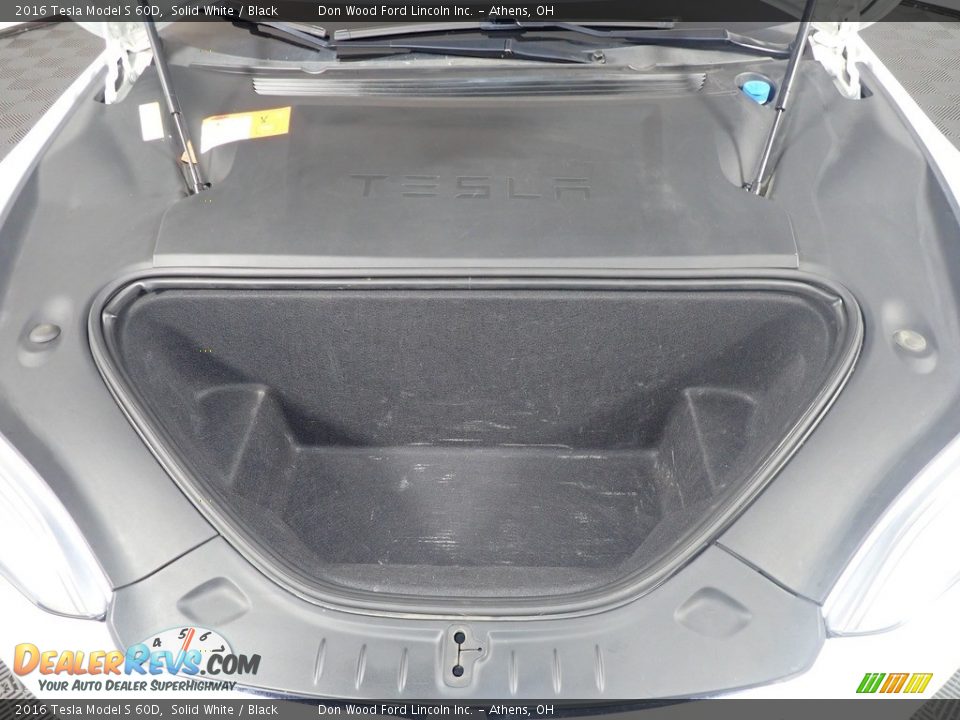 2016 Tesla Model S 60D Solid White / Black Photo #9