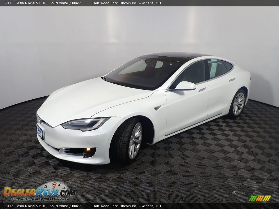Solid White 2016 Tesla Model S 60D Photo #11