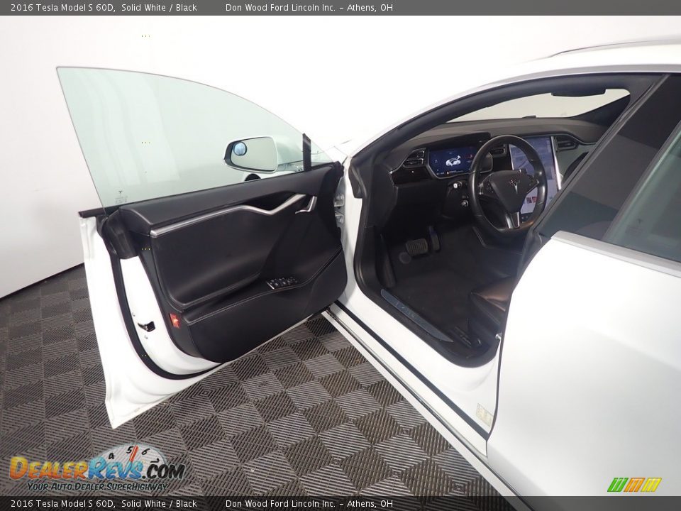 2016 Tesla Model S 60D Solid White / Black Photo #22