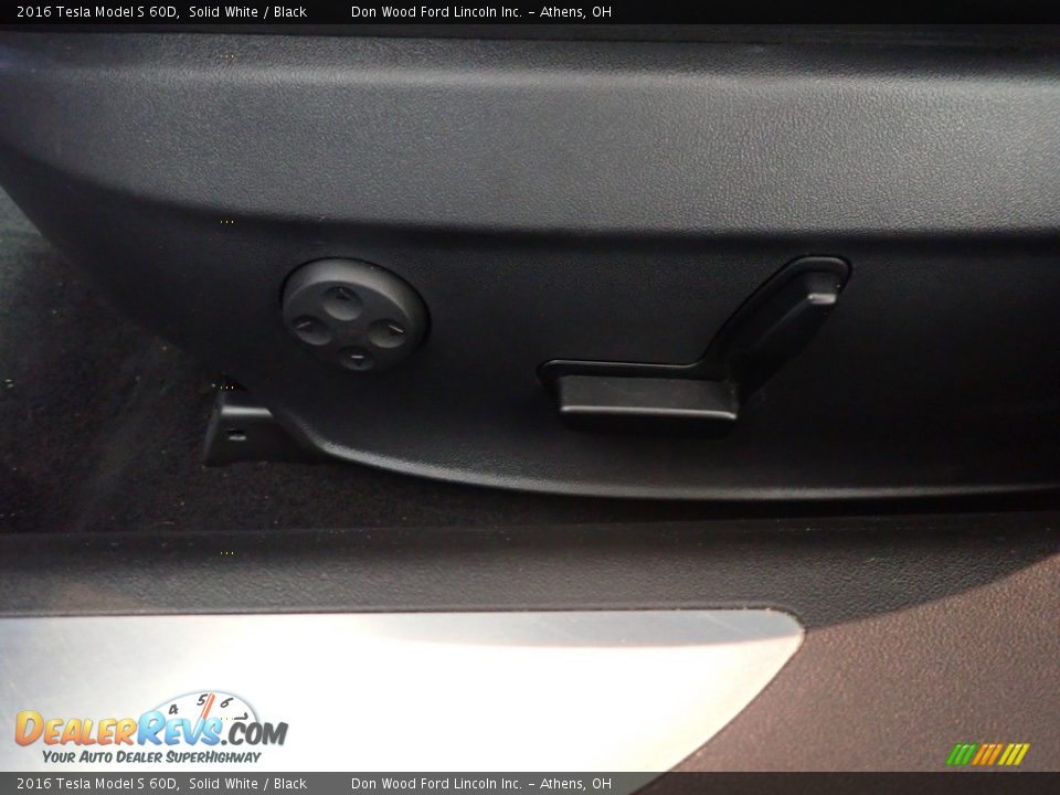 2016 Tesla Model S 60D Solid White / Black Photo #25