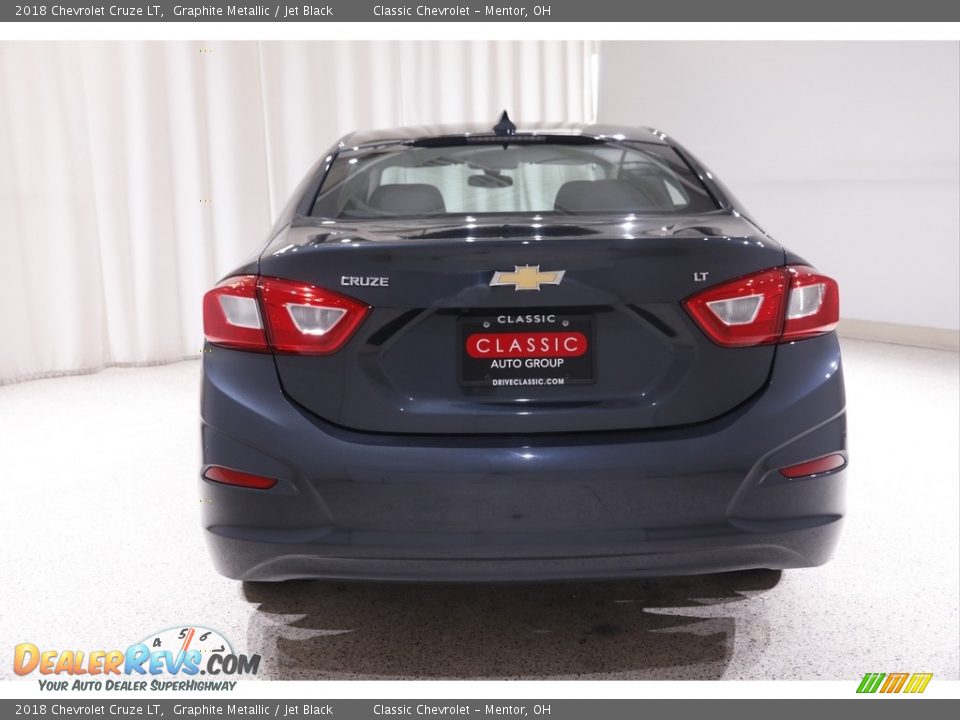 2018 Chevrolet Cruze LT Graphite Metallic / Jet Black Photo #17