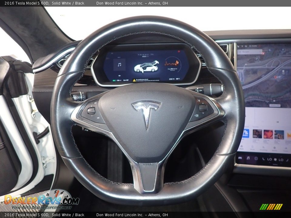 2016 Tesla Model S 60D Steering Wheel Photo #29