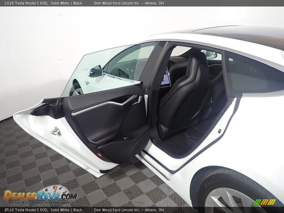 2016 Tesla Model S 60D Solid White / Black Photo #34