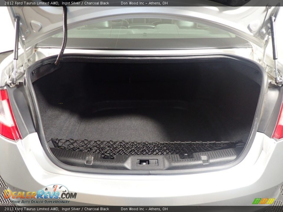 2012 Ford Taurus Limited AWD Trunk Photo #17