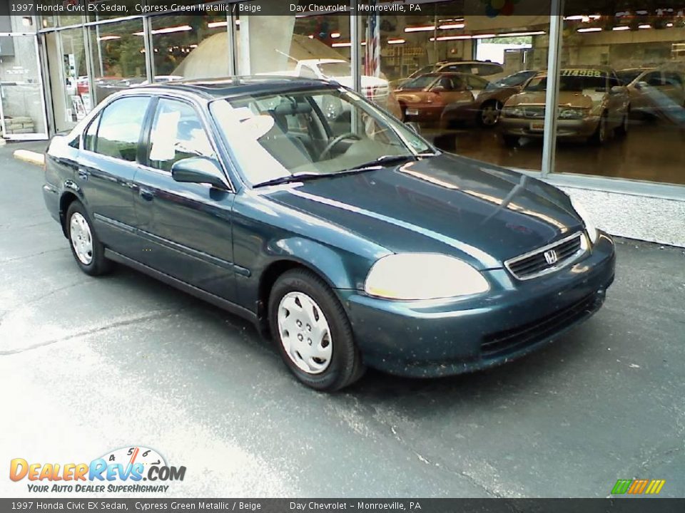 1997 Honda Civic EX Sedan Cypress Green Metallic / Beige Photo #1