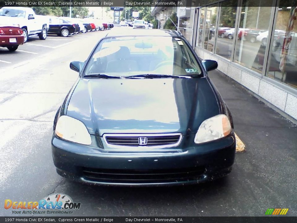 1997 Honda Civic EX Sedan Cypress Green Metallic / Beige Photo #2