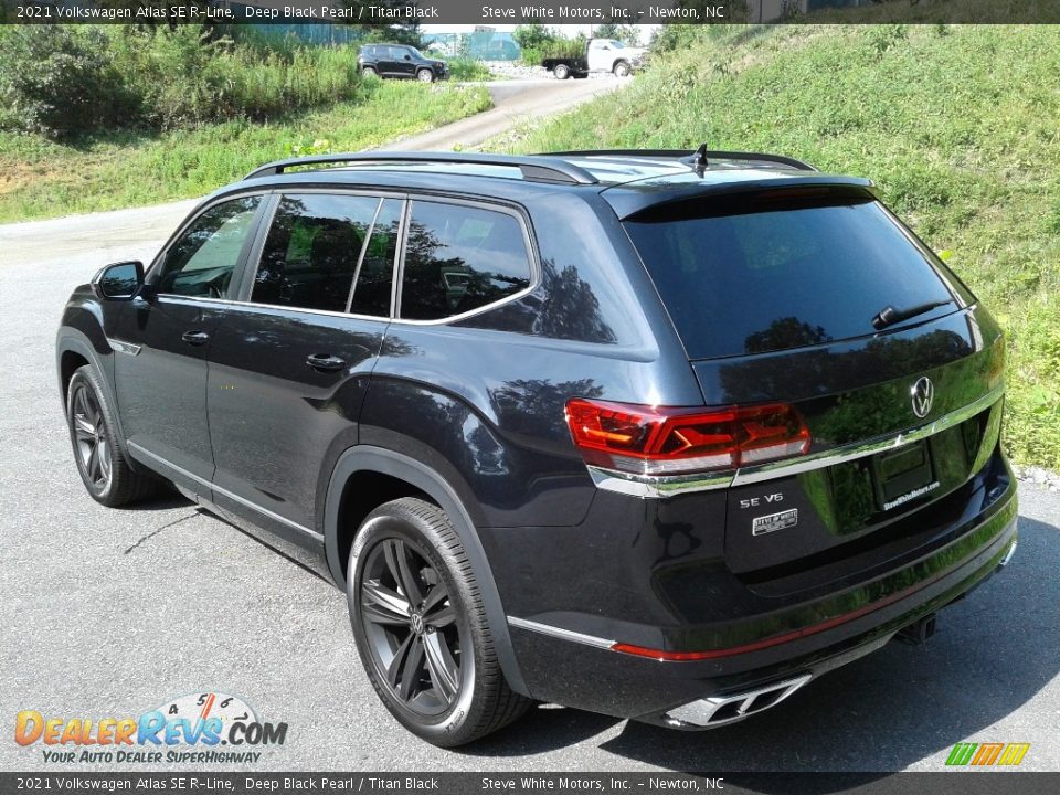 2021 Volkswagen Atlas SE R-Line Deep Black Pearl / Titan Black Photo #9