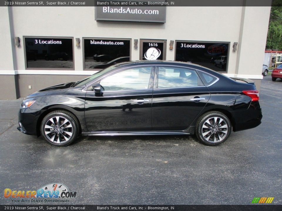 2019 Nissan Sentra SR Super Black / Charcoal Photo #1