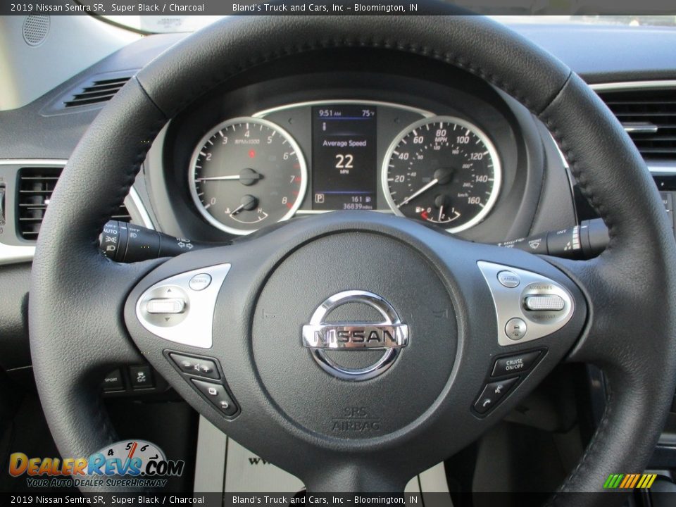 2019 Nissan Sentra SR Super Black / Charcoal Photo #12