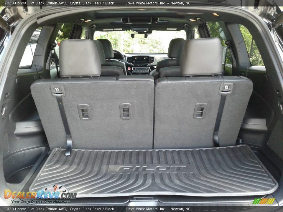 2020 Honda Pilot Black Edition AWD Trunk Photo #17