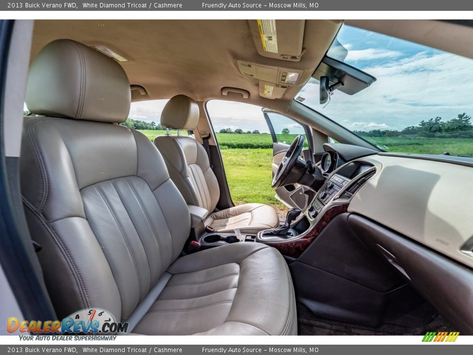 2013 Buick Verano FWD White Diamond Tricoat / Cashmere Photo #27