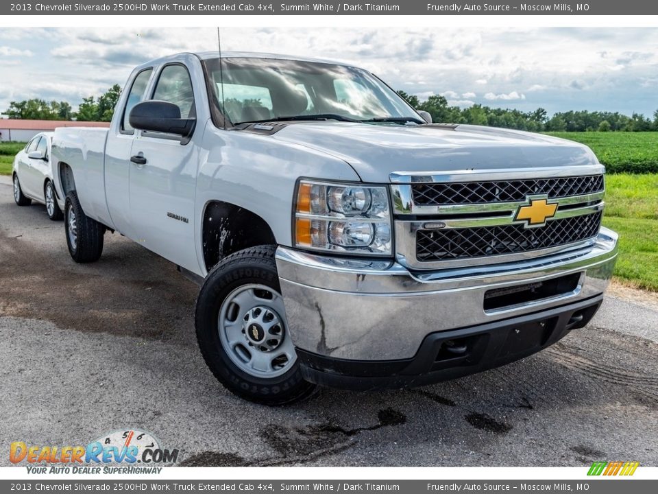 Front 3/4 View of 2013 Chevrolet Silverado 2500HD Work Truck Extended Cab 4x4 Photo #1