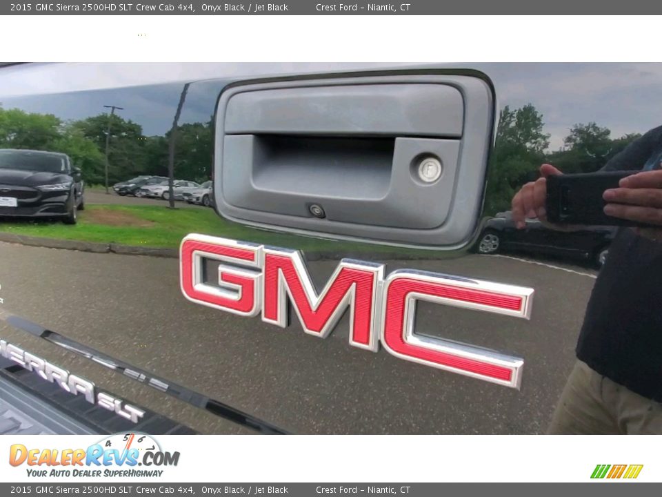 2015 GMC Sierra 2500HD SLT Crew Cab 4x4 Logo Photo #10