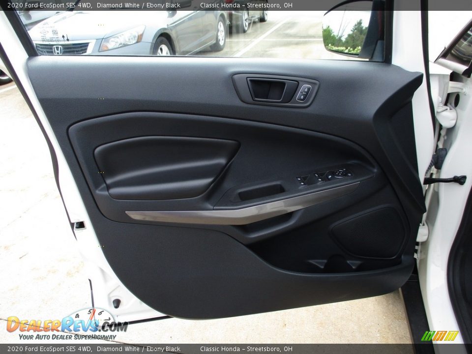 Door Panel of 2020 Ford EcoSport SES 4WD Photo #26
