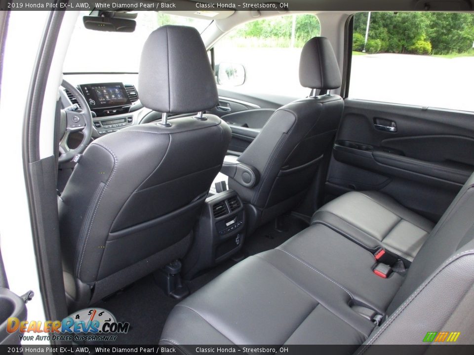 2019 Honda Pilot EX-L AWD White Diamond Pearl / Black Photo #25