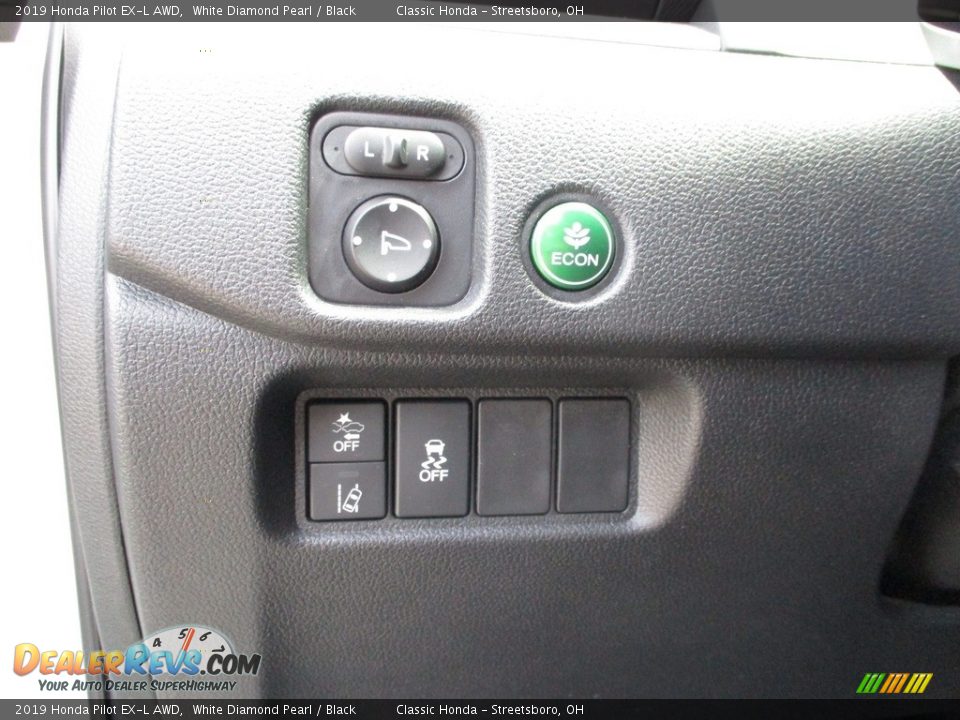 2019 Honda Pilot EX-L AWD White Diamond Pearl / Black Photo #32
