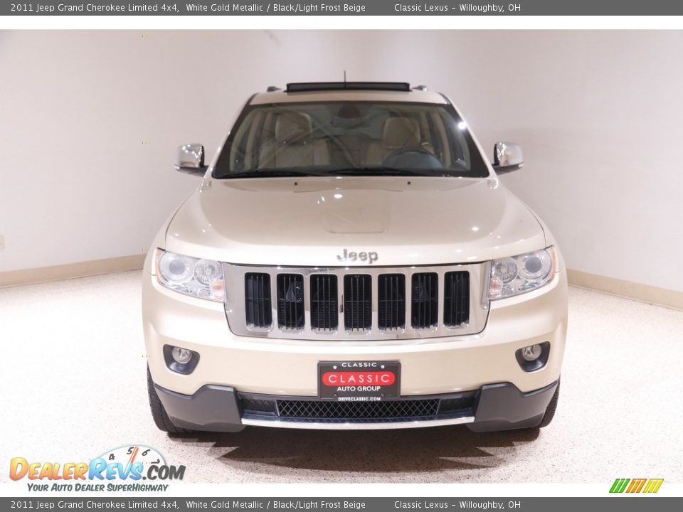 2011 Jeep Grand Cherokee Limited 4x4 White Gold Metallic / Black/Light Frost Beige Photo #2