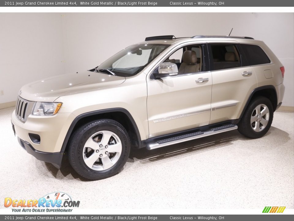 2011 Jeep Grand Cherokee Limited 4x4 White Gold Metallic / Black/Light Frost Beige Photo #3