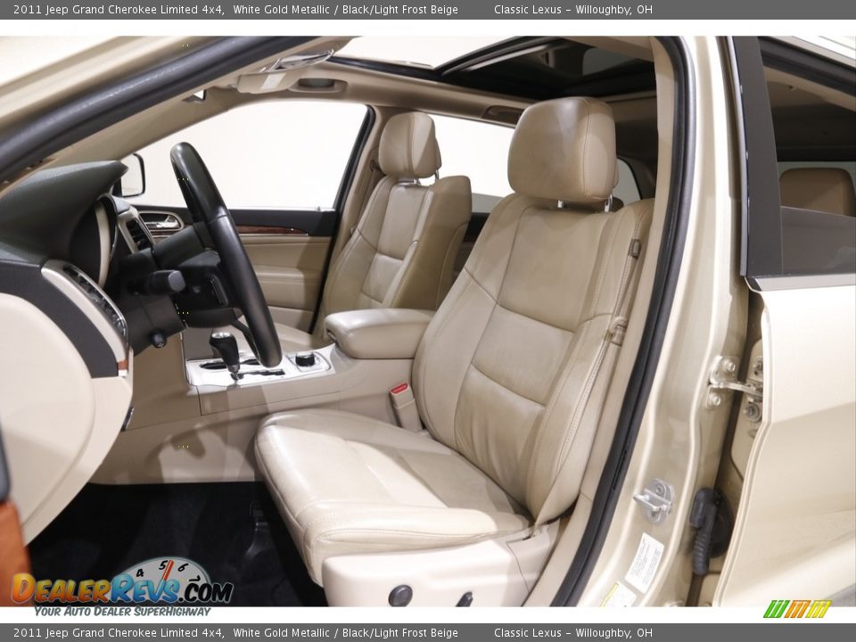 2011 Jeep Grand Cherokee Limited 4x4 White Gold Metallic / Black/Light Frost Beige Photo #5