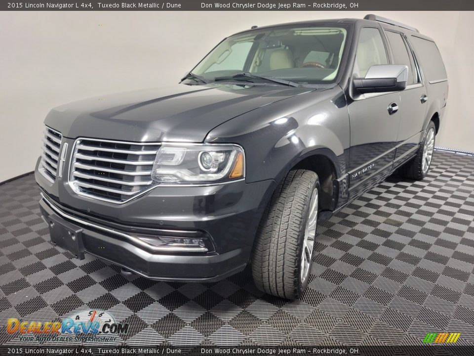 2015 Lincoln Navigator L 4x4 Tuxedo Black Metallic / Dune Photo #8