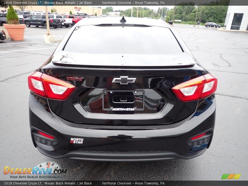 2018 Chevrolet Cruze LT Mosaic Black Metallic / Jet Black Photo #6