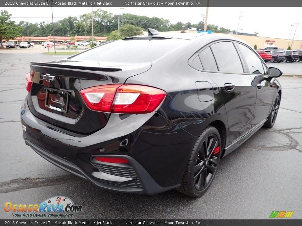 2018 Chevrolet Cruze LT Mosaic Black Metallic / Jet Black Photo #8