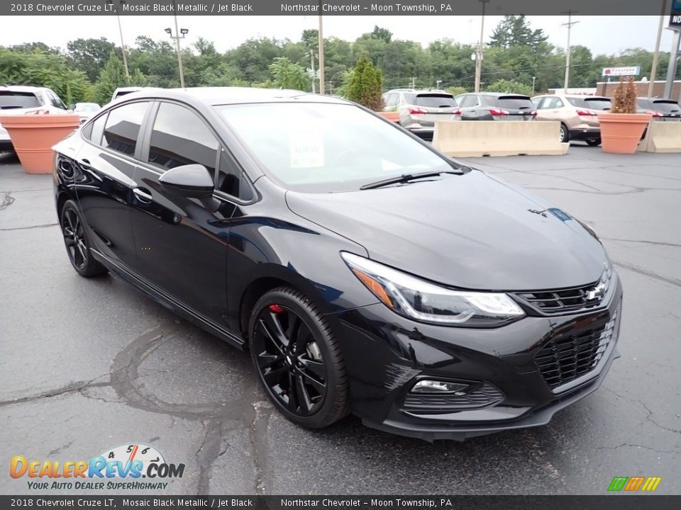 2018 Chevrolet Cruze LT Mosaic Black Metallic / Jet Black Photo #11