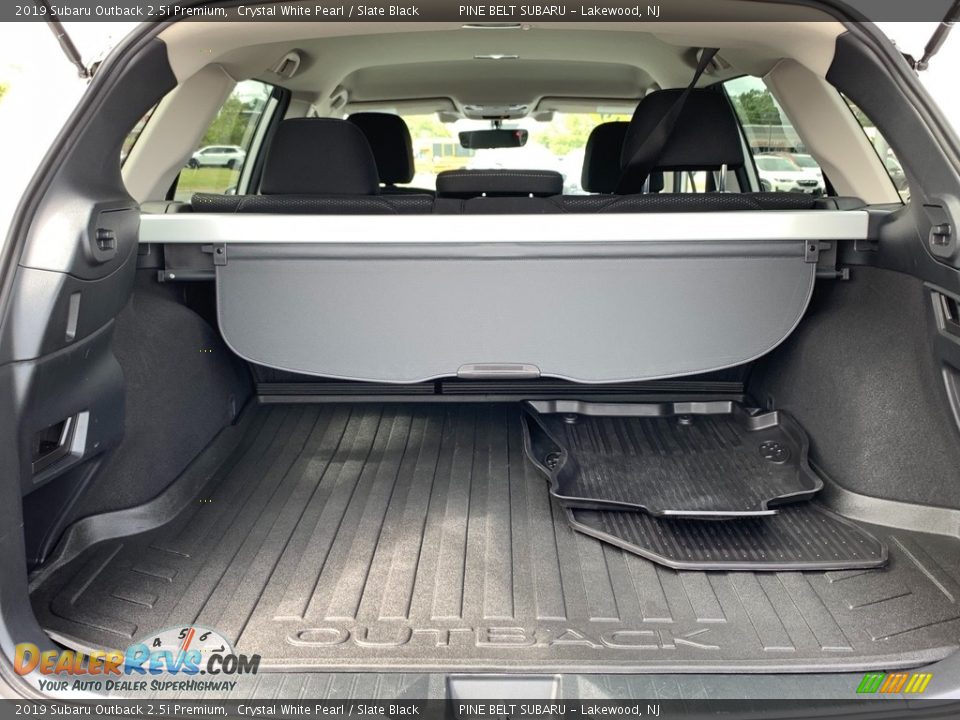 2019 Subaru Outback 2.5i Premium Crystal White Pearl / Slate Black Photo #19