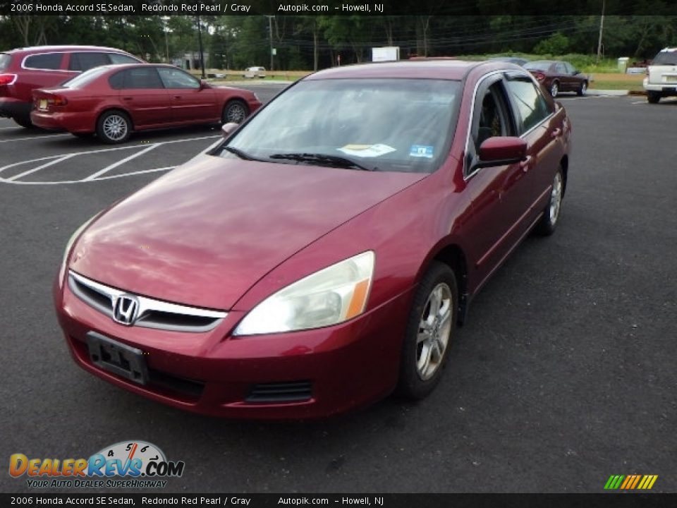 2006 Honda Accord SE Sedan Redondo Red Pearl / Gray Photo #1