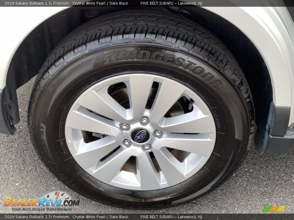 2019 Subaru Outback 2.5i Premium Crystal White Pearl / Slate Black Photo #27