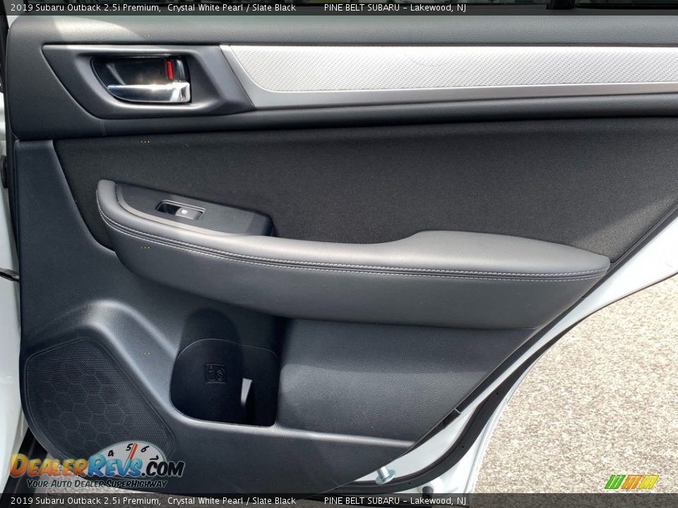 2019 Subaru Outback 2.5i Premium Crystal White Pearl / Slate Black Photo #28