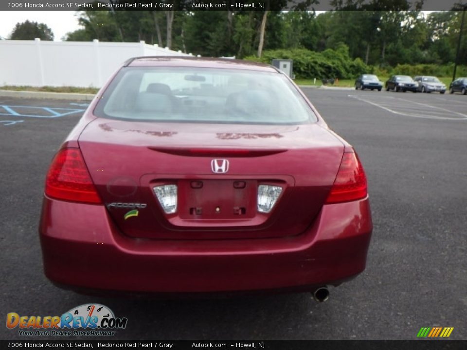 2006 Honda Accord SE Sedan Redondo Red Pearl / Gray Photo #6