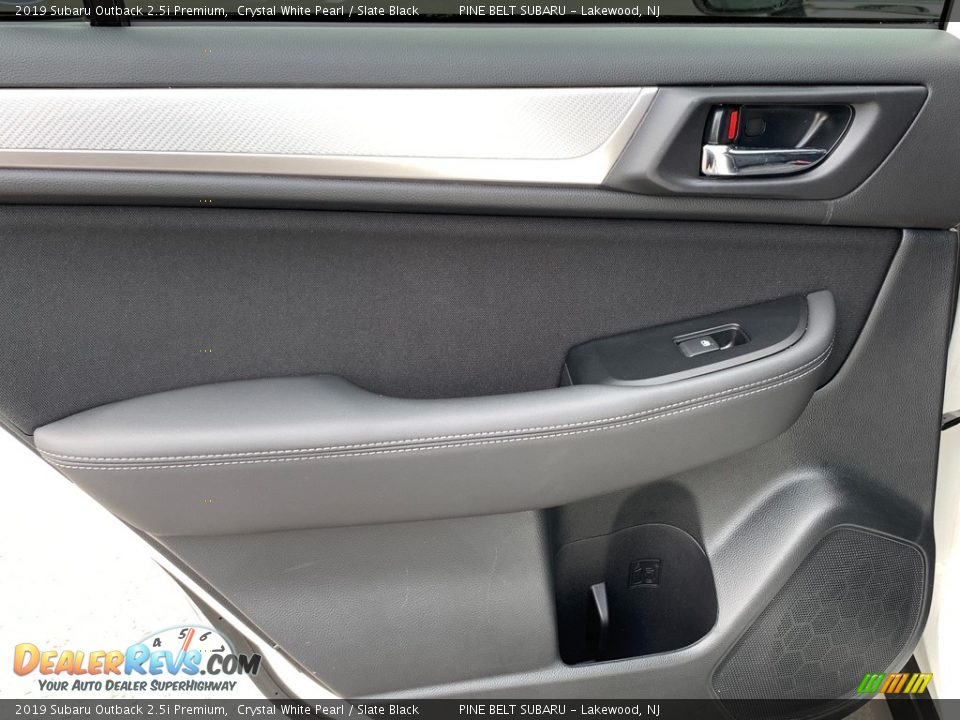 2019 Subaru Outback 2.5i Premium Crystal White Pearl / Slate Black Photo #31