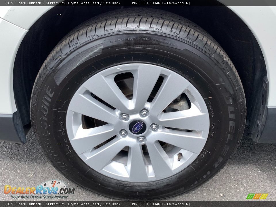 2019 Subaru Outback 2.5i Premium Crystal White Pearl / Slate Black Photo #34