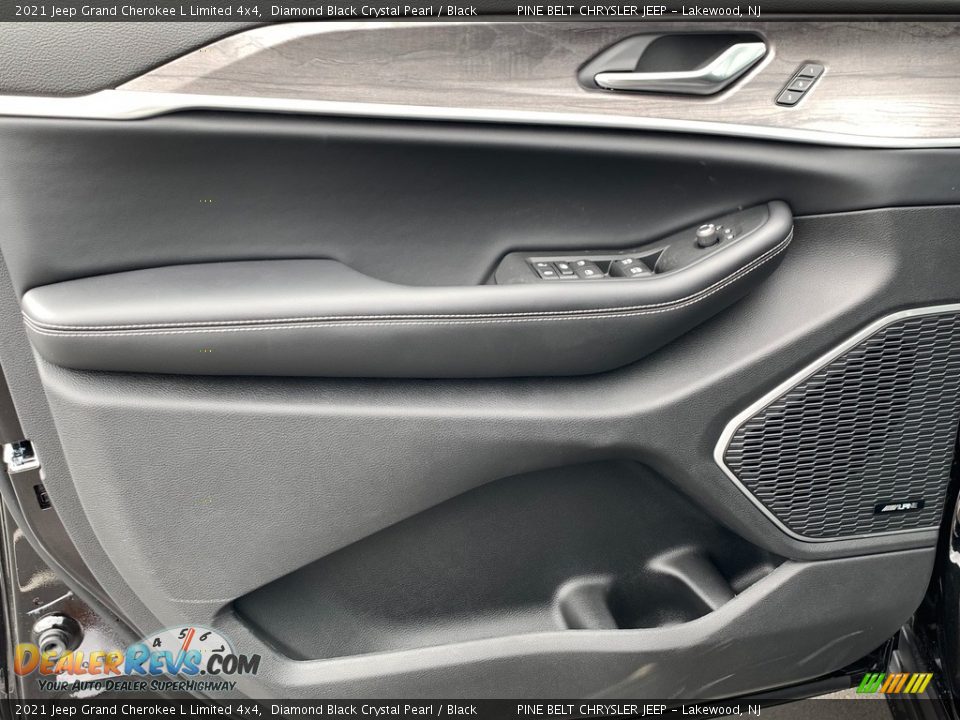 2021 Jeep Grand Cherokee L Limited 4x4 Diamond Black Crystal Pearl / Black Photo #12