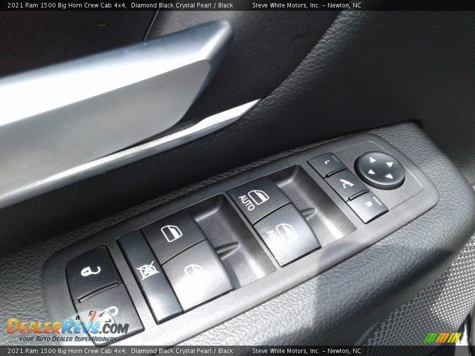 2021 Ram 1500 Big Horn Crew Cab 4x4 Diamond Black Crystal Pearl / Black Photo #13