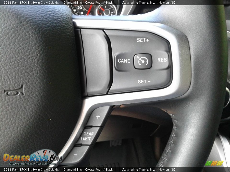 2021 Ram 1500 Big Horn Crew Cab 4x4 Diamond Black Crystal Pearl / Black Photo #21