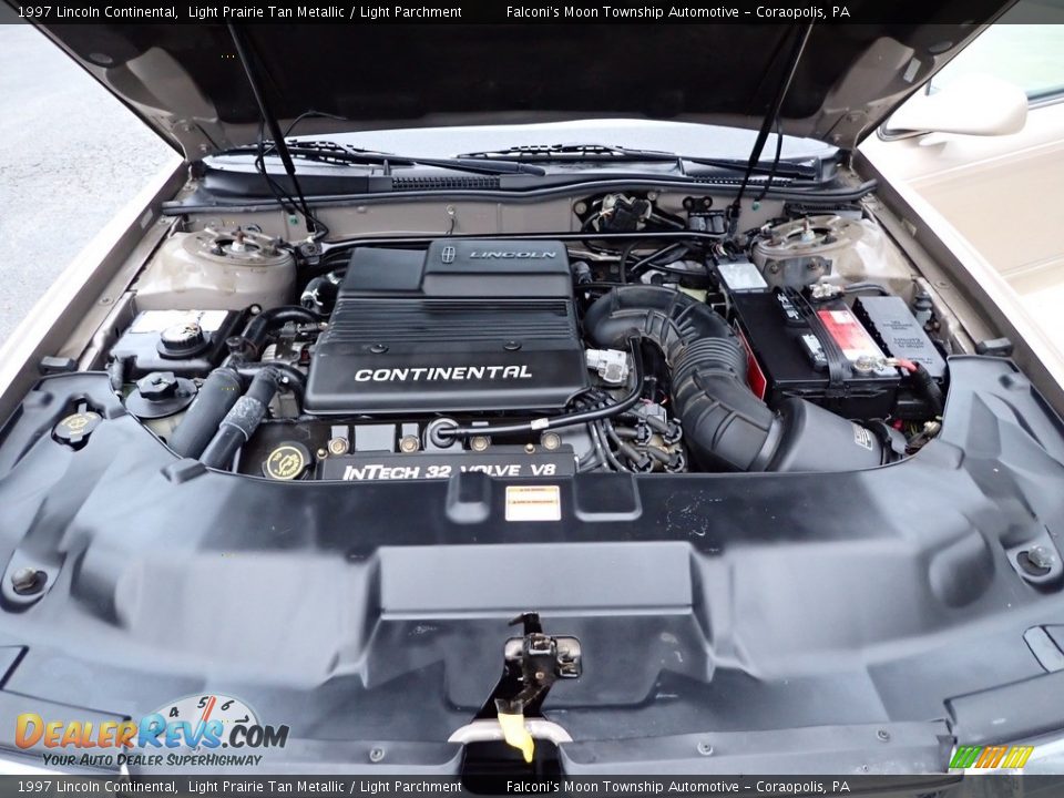 1997 Lincoln Continental  4.6 Liter DOHC 32-Valve V8 Engine Photo #30